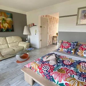 https://le-goeland.fr-provencehotel.com